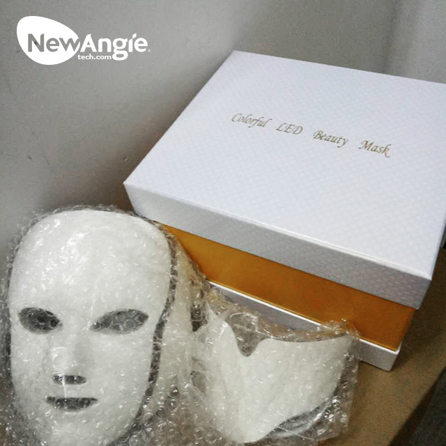 Light Therapy Acne Mask with Wrinkle Spot Treatment